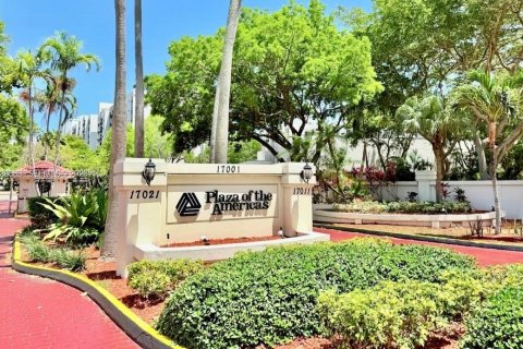 Condo in Sunny Isles Beach, Florida, 2 bedrooms  № 2087093 - photo 2