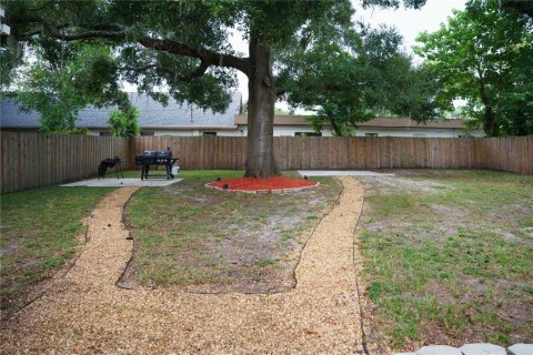 House in Tampa, Florida 3 bedrooms, 133.97 sq.m. № 2227555 - photo 29