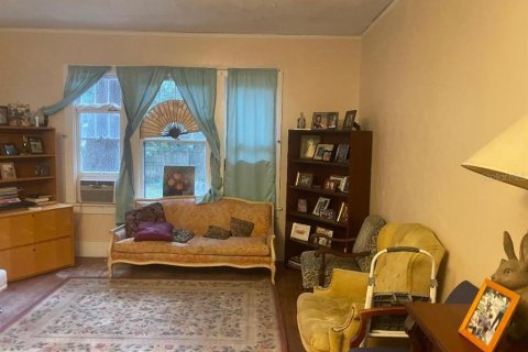 Купить виллу или дом в Гейнсвилл, Флорида 10 комнат, 320.88м2, № 2115134 - фото 23