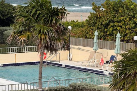 Condominio en venta en Palm Beach, Florida, 1 dormitorio, 59.46 m2 № 2158533 - foto 3