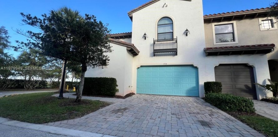 Touwnhouse à Sunrise, Floride 4 chambres, 176.05 m2 № 2046325