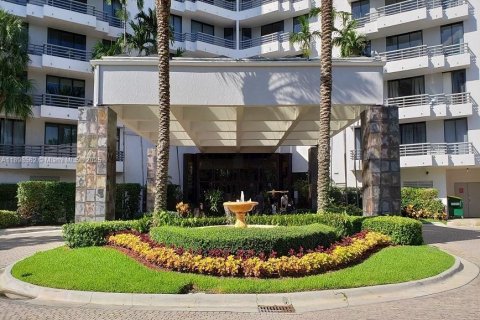 Снять в аренду кондоминиум в Авентура, Флорида 2 спальни, 102.56м2, № 1950076 - фото 23