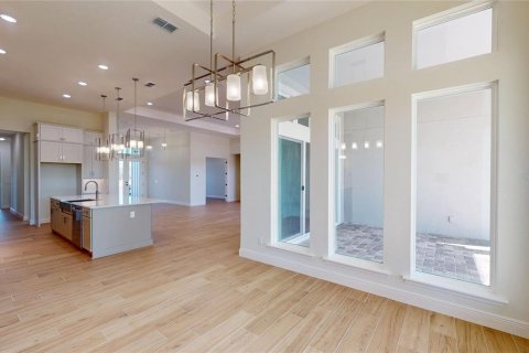 House in Apollo Beach, Florida 4 bedrooms, 278.99 sq.m. № 1578792 - photo 10