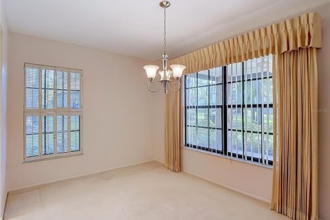 House in Spring Hill, Florida 2 bedrooms, 111.2 sq.m. № 2220599 - photo 19