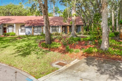 House in Spring Hill, Florida 2 bedrooms, 111.2 sq.m. № 2220599 - photo 6