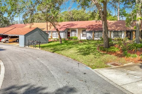 House in Spring Hill, Florida 2 bedrooms, 111.2 sq.m. № 2220599 - photo 7