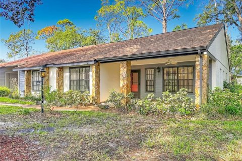 House in Spring Hill, Florida 2 bedrooms, 111.2 sq.m. № 2220599 - photo 8