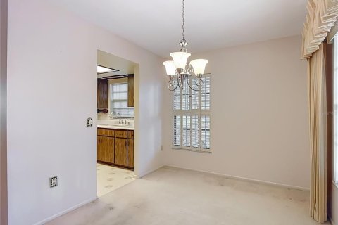House in Spring Hill, Florida 2 bedrooms, 111.2 sq.m. № 2220599 - photo 20