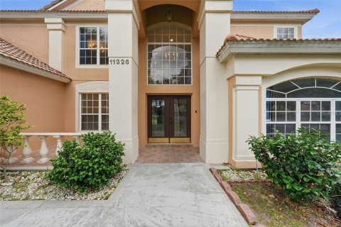 Villa ou maison à vendre à Windermere, Floride: 5 chambres, 295.62 m2 № 2147821 - photo 4