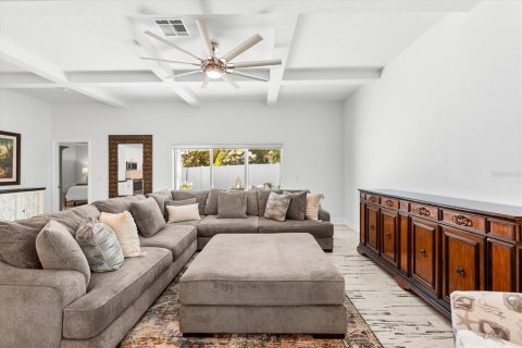 Villa ou maison à vendre à Palm Harbor, Floride: 4 chambres, 187.85 m2 № 1760481 - photo 7