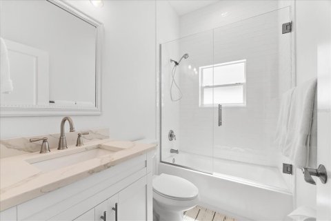 Villa ou maison à vendre à Palm Harbor, Floride: 4 chambres, 187.85 m2 № 1760481 - photo 28