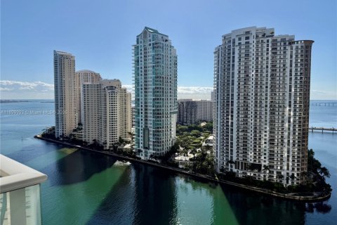 Condominio en alquiler en Miami, Florida, 2 dormitorios, 93.37 m2 № 1951474 - foto 19