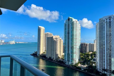 Condominio en alquiler en Miami, Florida, 2 dormitorios, 93.37 m2 № 1951474 - foto 16