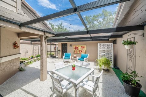 Adosado en venta en Tampa, Florida, 3 dormitorios, 153.47 m2 № 1813763 - foto 2