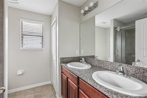Casa en venta en Tampa, Florida, 3 dormitorios, 145.67 m2 № 2239103 - foto 17