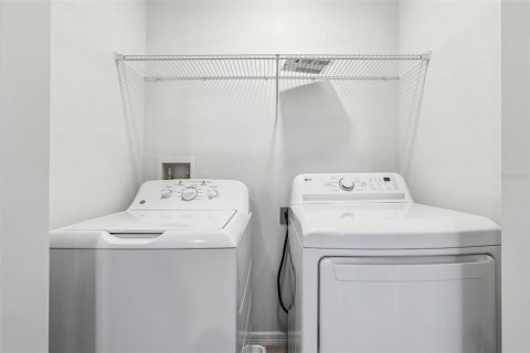 Casa en venta en Tampa, Florida, 3 dormitorios, 145.67 m2 № 2239103 - foto 24