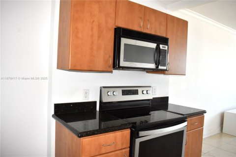 Copropriété à vendre à Miami Beach, Floride: 55.18 m2 № 1921841 - photo 4
