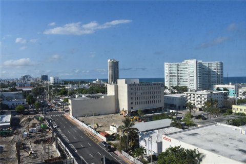 Copropriété à vendre à Miami Beach, Floride: 55.18 m2 № 1921841 - photo 10