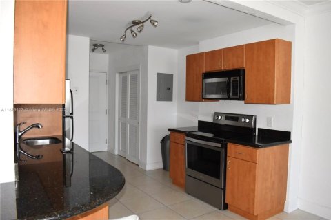 Copropriété à vendre à Miami Beach, Floride: 55.18 m2 № 1921841 - photo 5