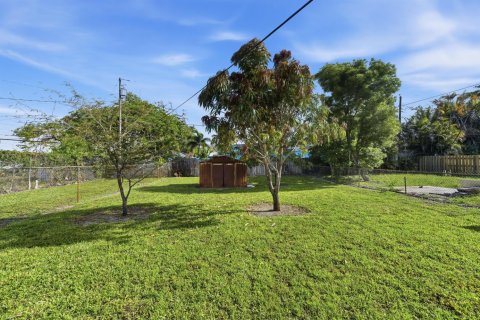 Commercial property in Oakland Park, Florida 143.07 sq.m. № 2177803 - photo 5