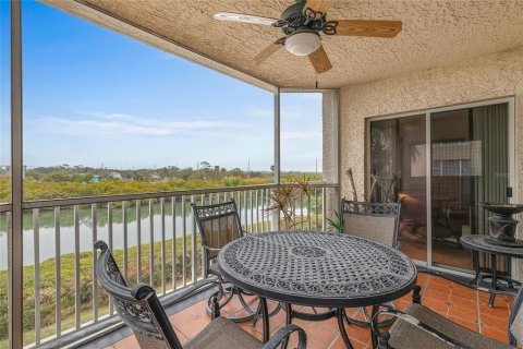 Condominio en venta en New Smyrna Beach, Florida, 3 dormitorios, 179.77 m2 № 2308100 - foto 20