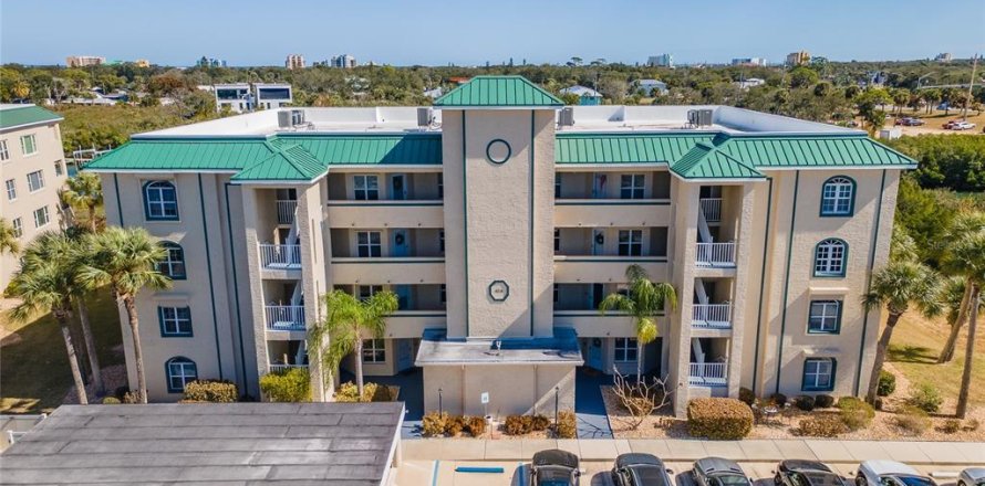 Condominio en New Smyrna Beach, Florida, 3 dormitorios  № 2308100