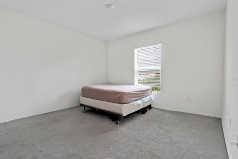 House in Kissimmee, Florida 4 bedrooms, 168.99 sq.m. № 2195571 - photo 12