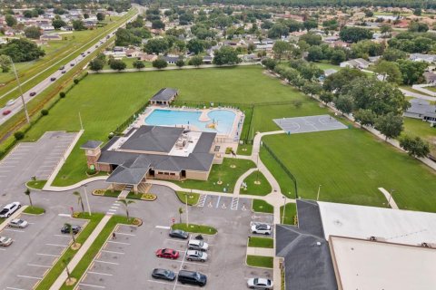 House in Kissimmee, Florida 4 bedrooms, 168.99 sq.m. № 2195571 - photo 22
