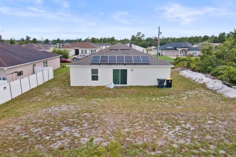 House in Kissimmee, Florida 4 bedrooms, 168.99 sq.m. № 2195571 - photo 19