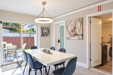 Casa en venta en Wilton Manors, Florida, 3 dormitorios, 143.16 m2 № 2427924 - foto 16
