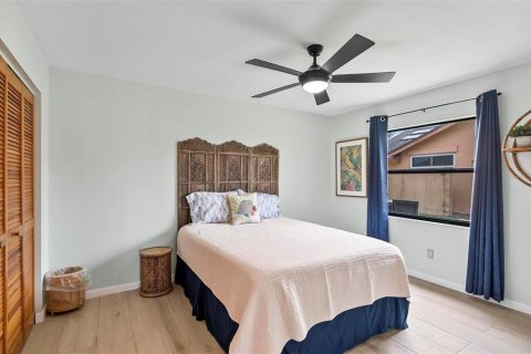 House in Palm Coast, Florida 3 bedrooms, 224.54 sq.m. № 1826961 - photo 24