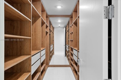 Condo in Sunny Isles Beach, Florida, 3 bedrooms № 2032022 - photo 18