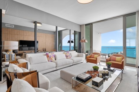 Condo in Sunny Isles Beach, Florida, 3 bedrooms № 2032022 - photo 3