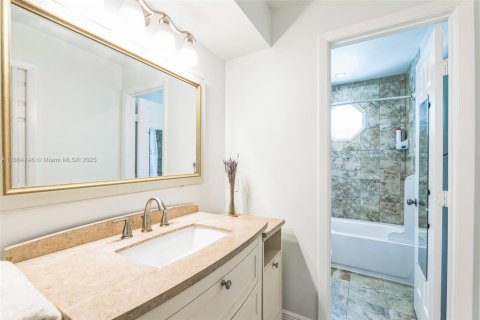 Купить виллу или дом в Купер-Сити, Флорида 3 спальни, 158.03м2, № 1957793 - фото 11