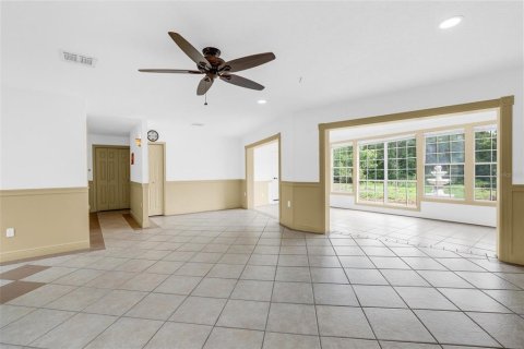 Casa en venta en Eustis, Florida, 4 dormitorios, 292.83 m2 № 2350134 - foto 17