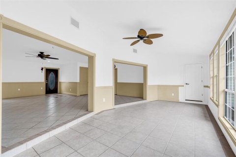 Casa en venta en Eustis, Florida, 4 dormitorios, 292.83 m2 № 2350134 - foto 20