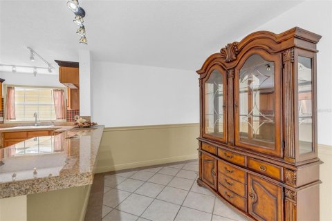 Casa en venta en Eustis, Florida, 4 dormitorios, 292.83 m2 № 2350134 - foto 26