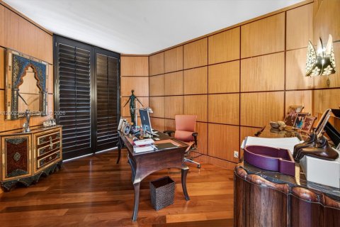 Купить кондоминиум в Авентура, Флорида 7 спален, 715.35м2, № 2089796 - фото 13