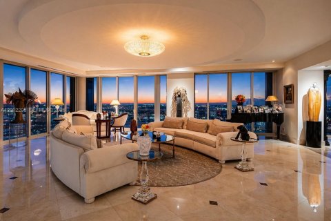 Купить кондоминиум в Авентура, Флорида 7 спален, 715.35м2, № 2089796 - фото 23