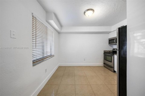 Apartment in North Miami, Florida 2 bedrooms, 78.97 sq.m. № 2002467 - photo 6