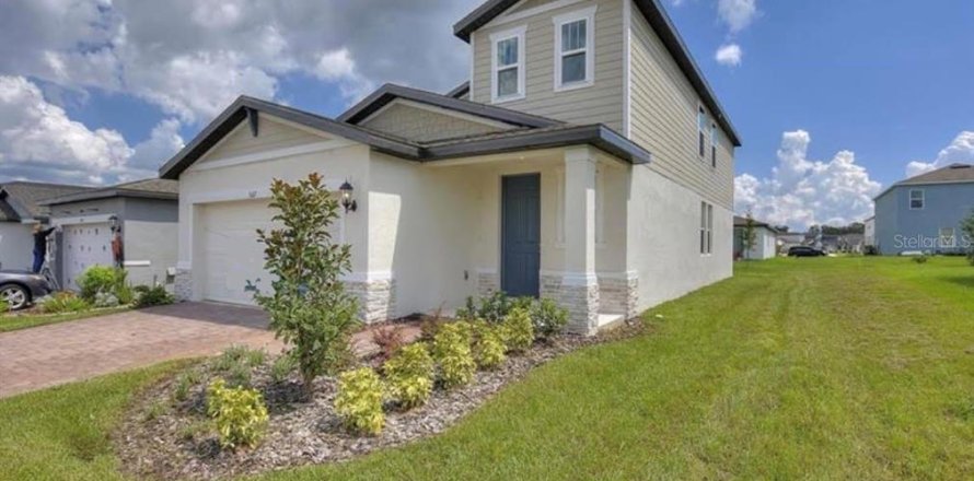 Villa ou maison à Leesburg, Floride 4 chambres, 201.41 m2 № 1826500