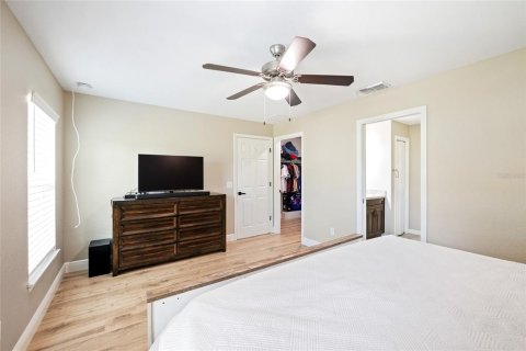 House in Ocala, Florida 3 bedrooms, 129.13 sq.m. № 2226149 - photo 24