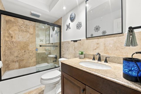 Купить кондоминиум в Бока-Ратон, Флорида 4 комнаты, 90.86м2, № 2411720 - фото 21