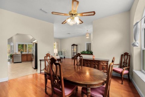 House in Valrico, Florida 4 bedrooms, 250.19 sq.m. № 1847142 - photo 25