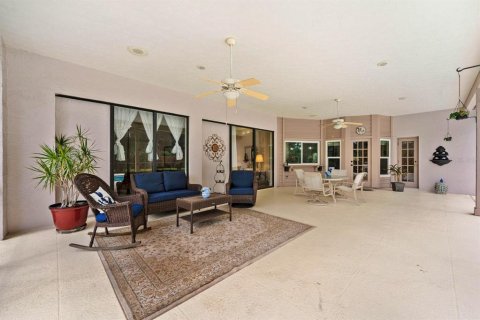 House in Valrico, Florida 4 bedrooms, 250.19 sq.m. № 1847142 - photo 30