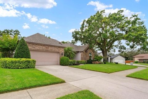 House in Valrico, Florida 4 bedrooms, 250.19 sq.m. № 1847142 - photo 3