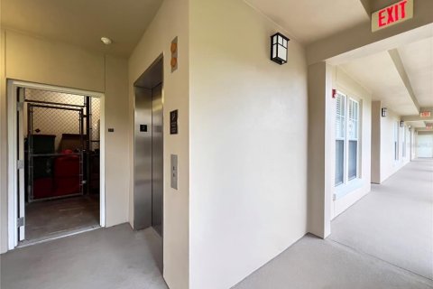 Condominio en venta en Celebration, Florida, 2 dormitorios, 124.95 m2 № 1919563 - foto 3