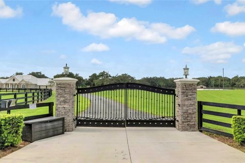 Casa en venta en Ocala, Florida, 4 dormitorios, 260.5 m2 № 1548162 - foto 2