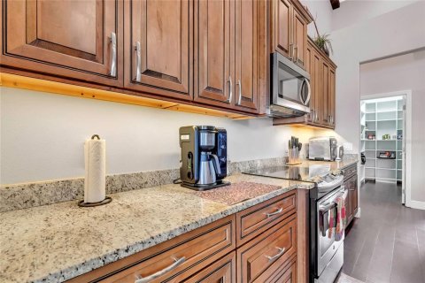 Casa en venta en Ocala, Florida, 4 dormitorios, 260.5 m2 № 1548162 - foto 14