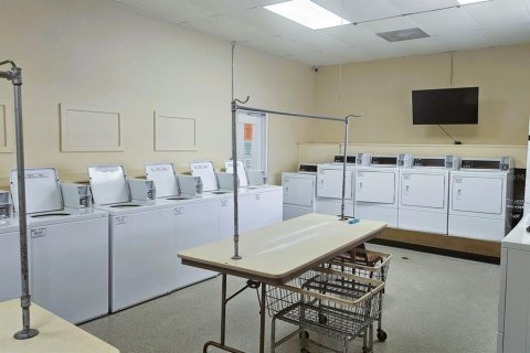 Купить кондоминиум в Холидэй, Флорида 5 комнат, 76.64м2, № 1683113 - фото 21